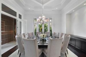 Dorsey Dining Wine
